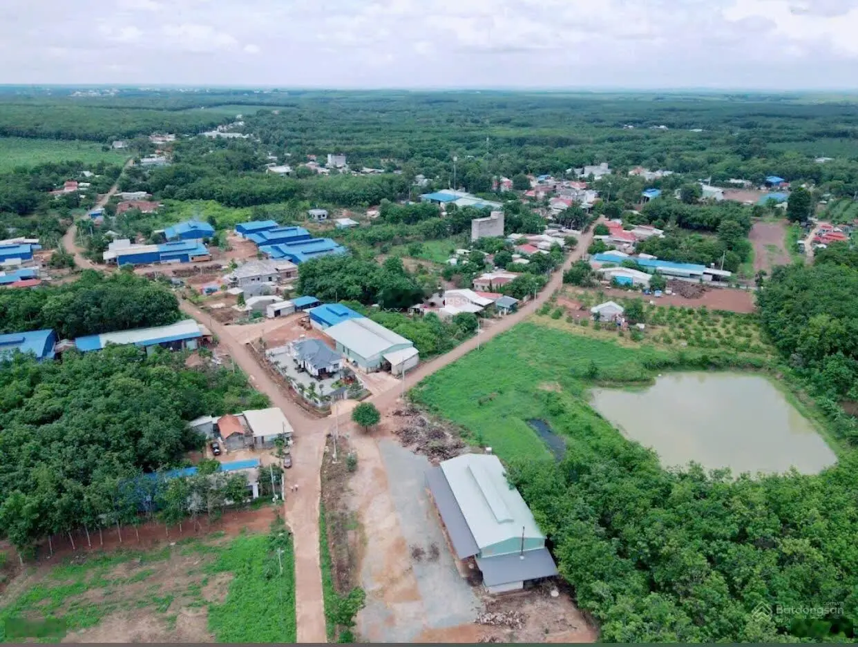 Đất ngộp : chỉ 190 triệu sở hữu ngay tại đường đt 741, 200m2, có 100m2 thổ