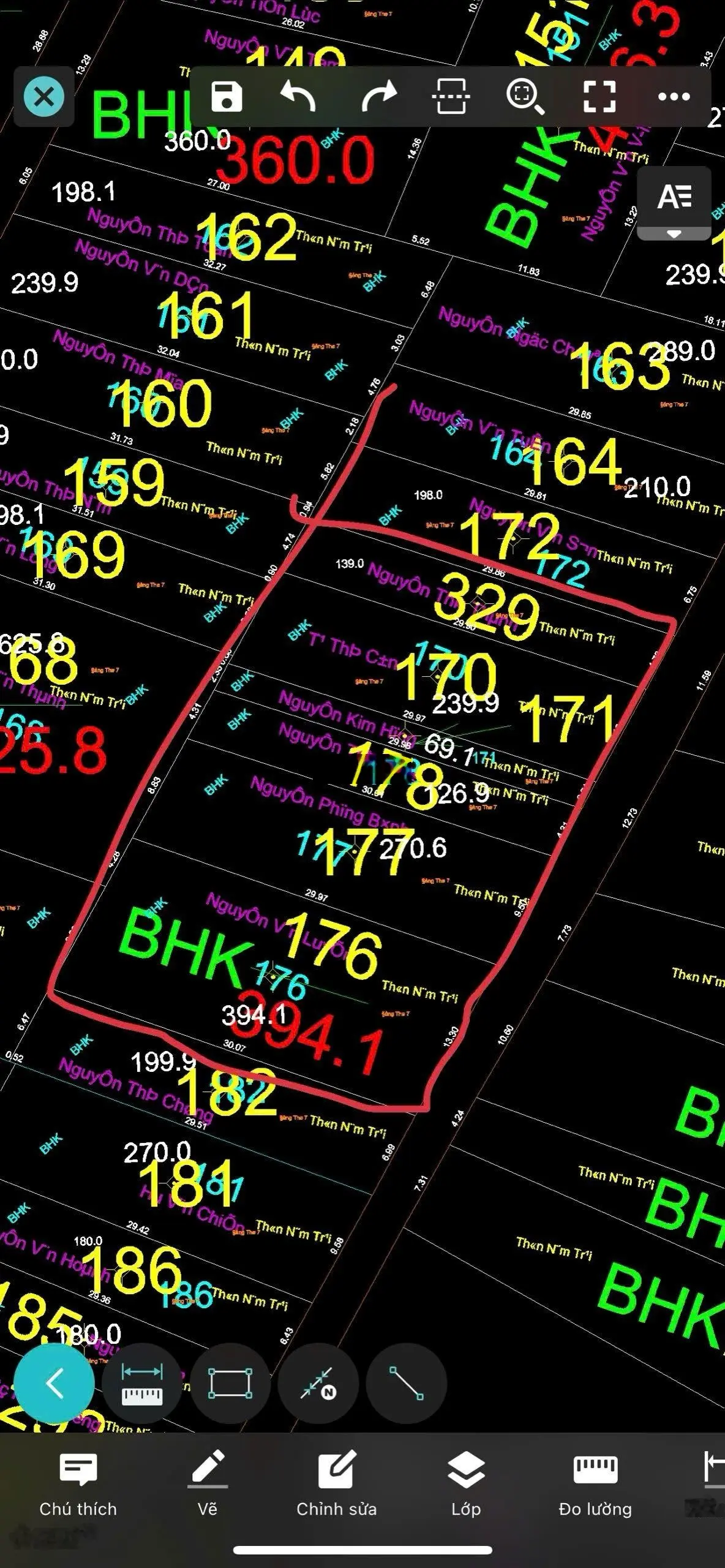 Với 6 lô liền kề tổng DT= 1239m2. Nhà e đã xây quây. Em có tách lẻ bán từng lô, đường 2 oto tránh