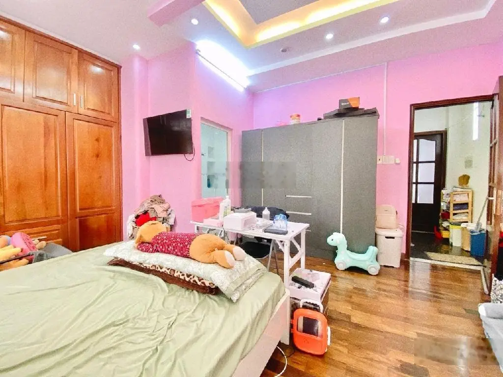 Bán nhà mặt tiền đường số trục Nguyễn Thị Thập, Quận 7, 5 tầng, 108m2, view công viên, nhỉnh 15 tỷ