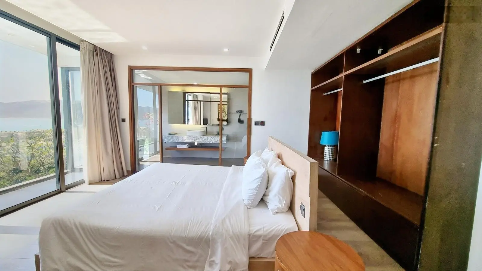 Bán biệt thự B6 phố biển, khu biệt thự Ocean Front Anh Nguyễn, Nha Trang. 420m2, 2 tầng 4PN, 45 tỷ