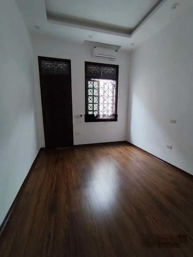 Bán nhà mặt phố Ngô Quyền, 18,7 tỷ, 70m2 view hồ cực đẹp Q.Hà Đông, HN