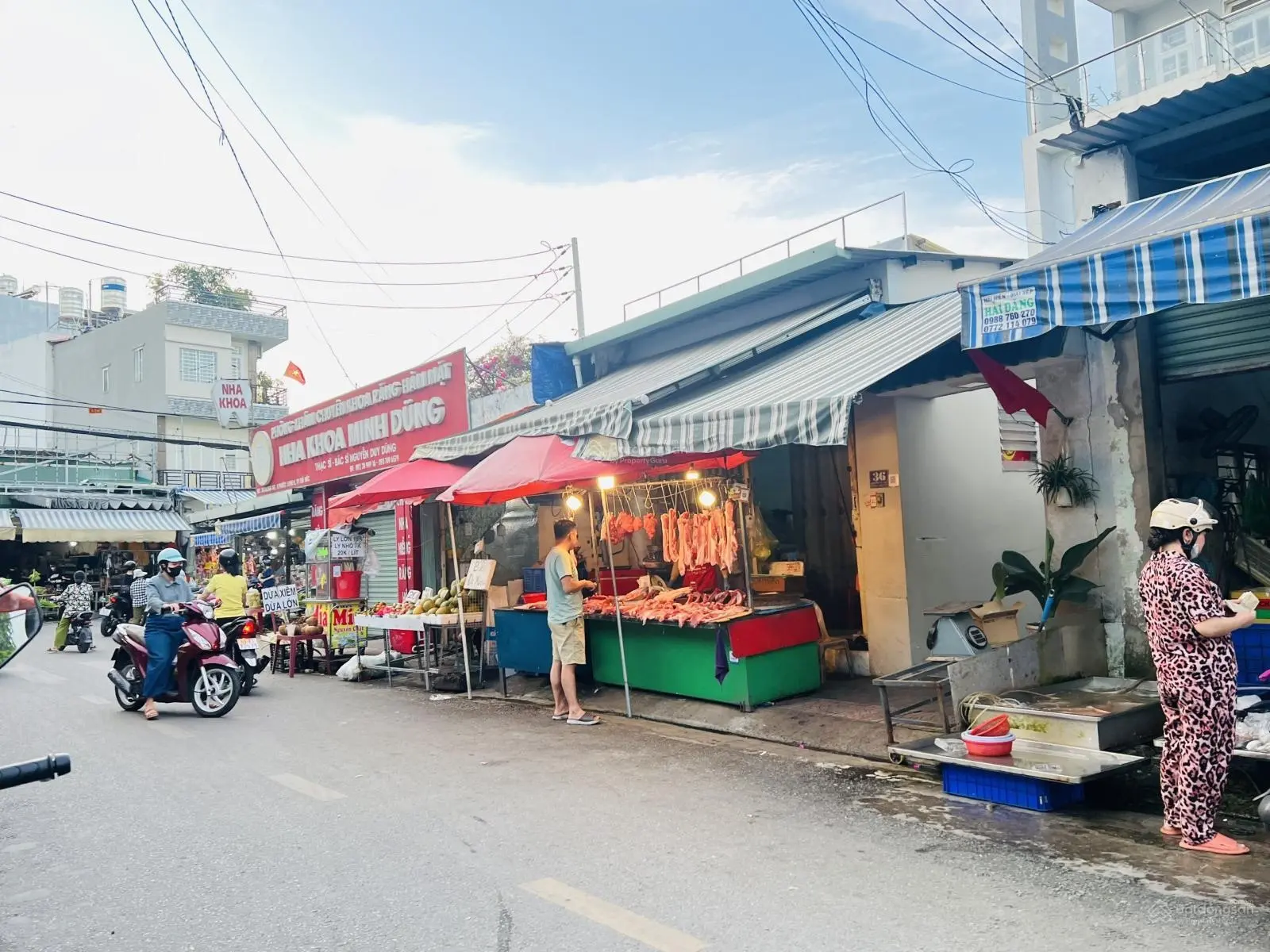 MT ngay chợ Hoa Câu - Giá bán 12 tỷ bớt lộc. Năm 2022 có bên trả 13 tỷ nhưng không cần như hiện tại