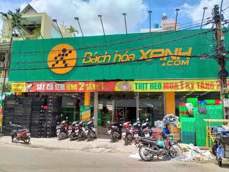 cần bán đất nằm mặt tiền nhựa 12m , đầy đủ các tiện ích ...