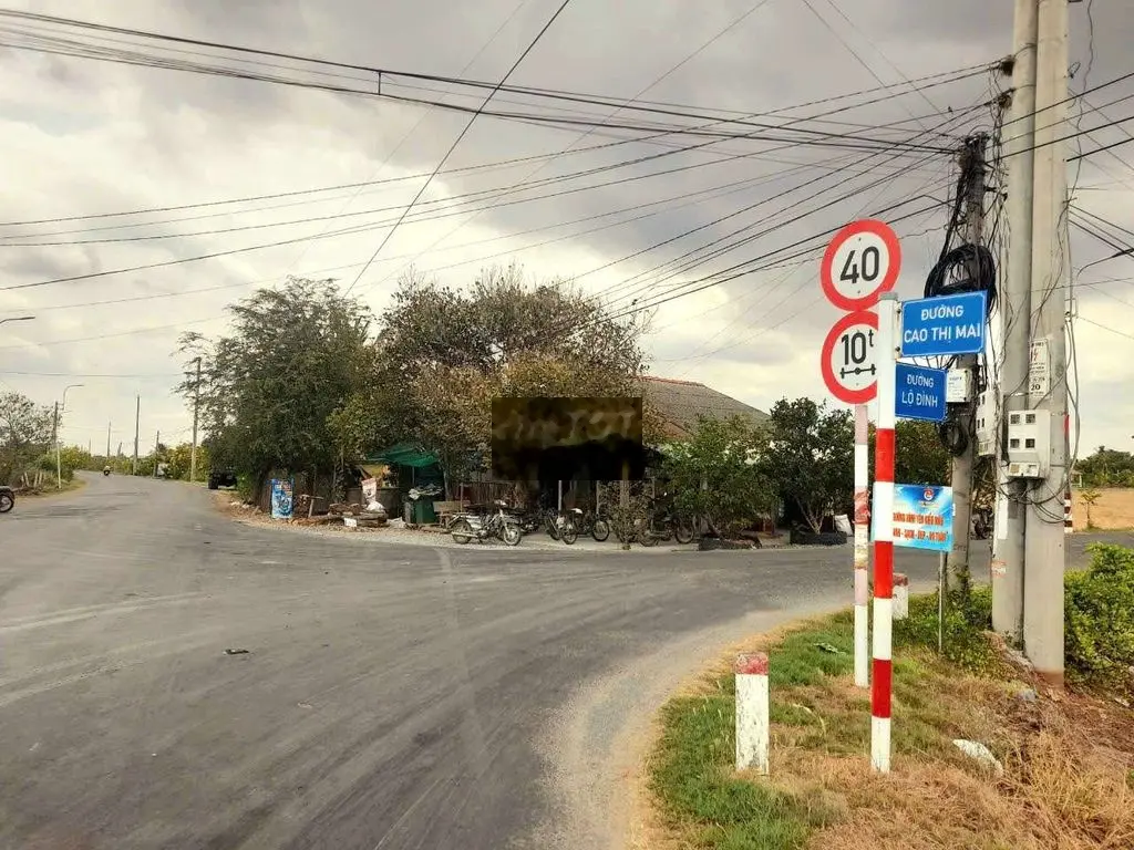 Hàng Thơm, 148m2 đất thổ 5x 30m, đường đan nguyễn văn vinh, 590tr