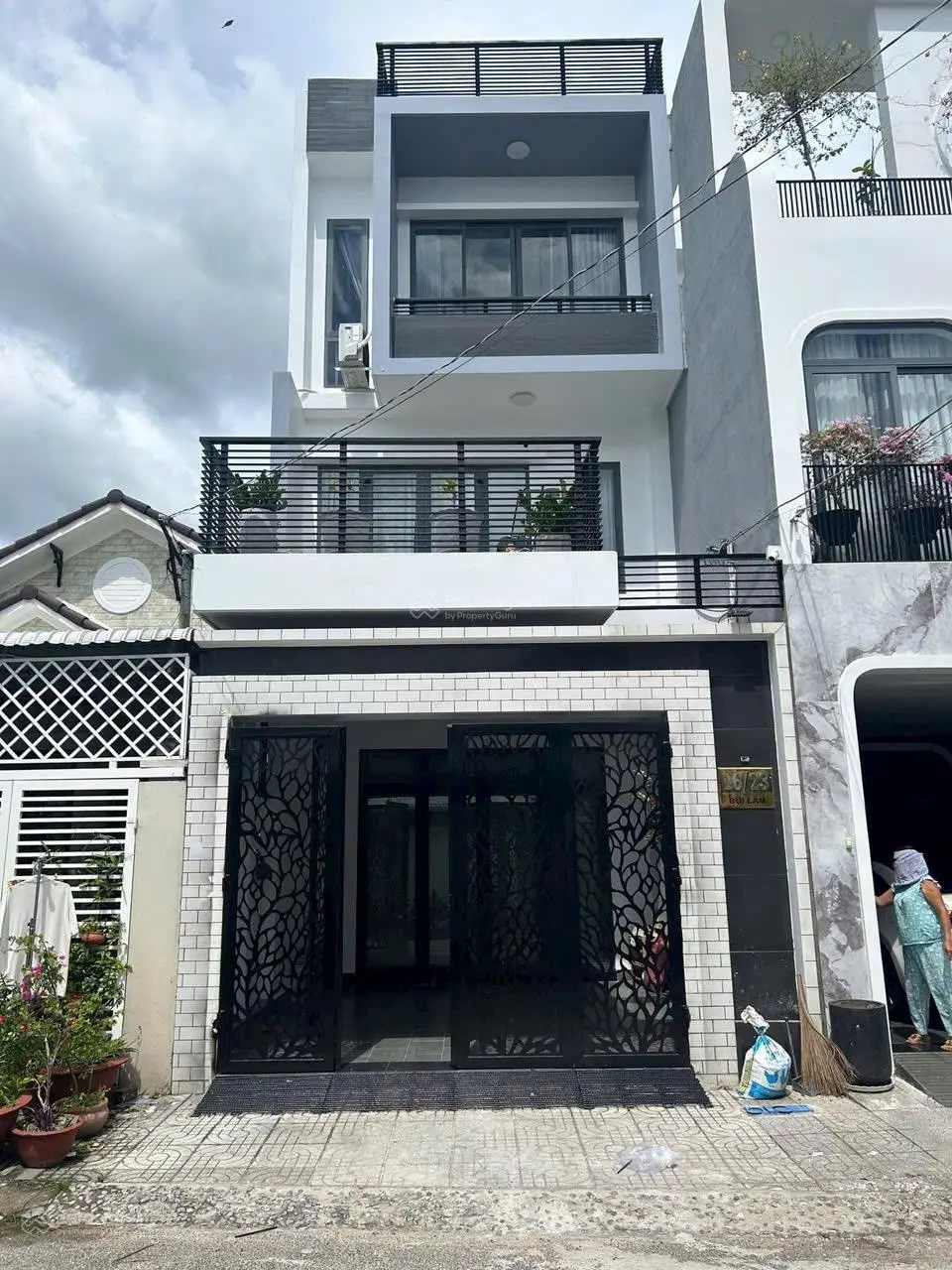 Bán nhà 1 trệt 2 lầu thiết kế hiện đại, phường Phước Nguyên, Bà Rịa, 5x18,5m full thổ, giá 4 tỷ 900