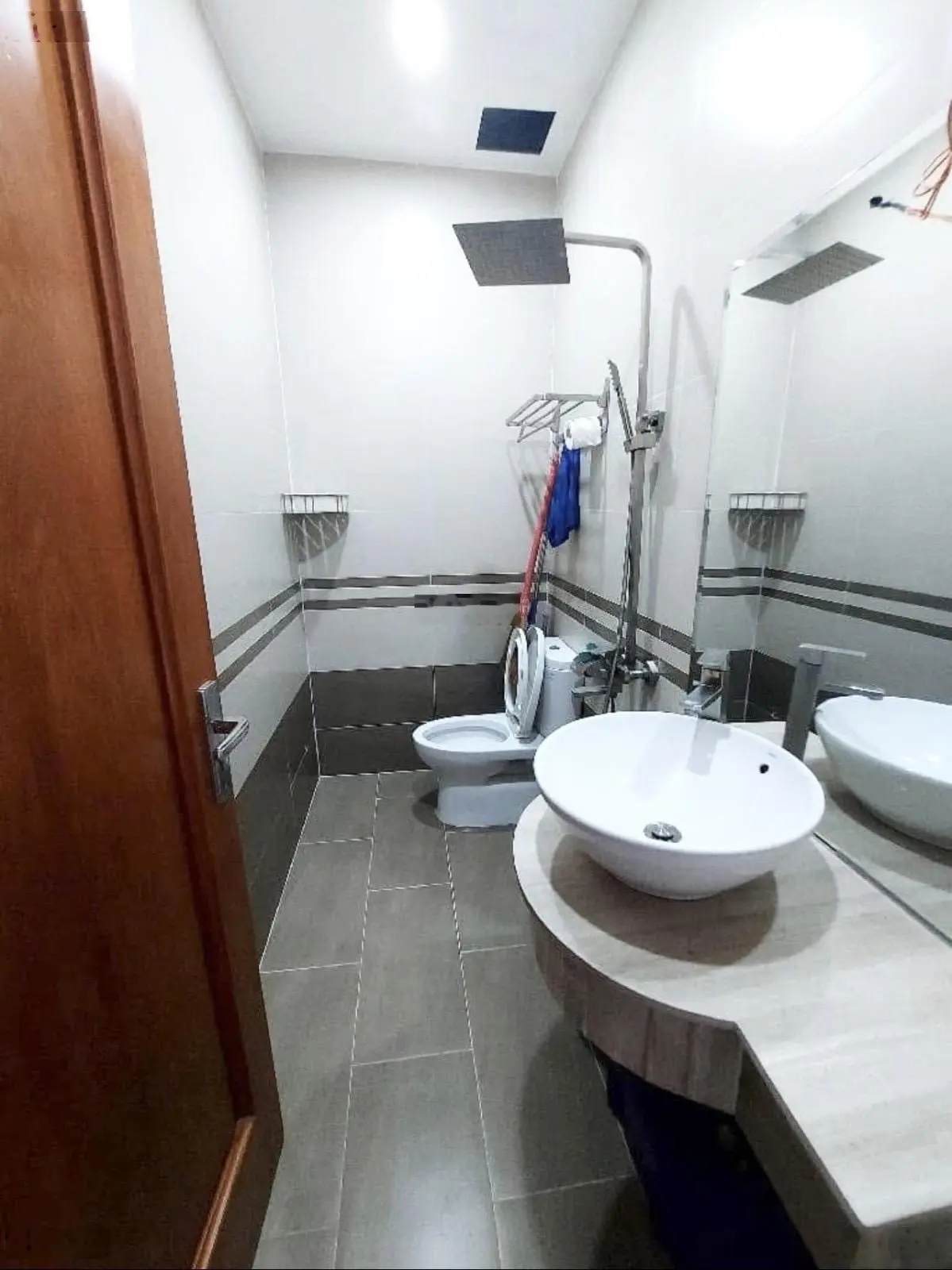 Bán nhà 6 PN, 5WC, 60m2, thang máy 9,3 tỷ Phú Thuận, Q7, HCM, Chính chủ bao đẹp