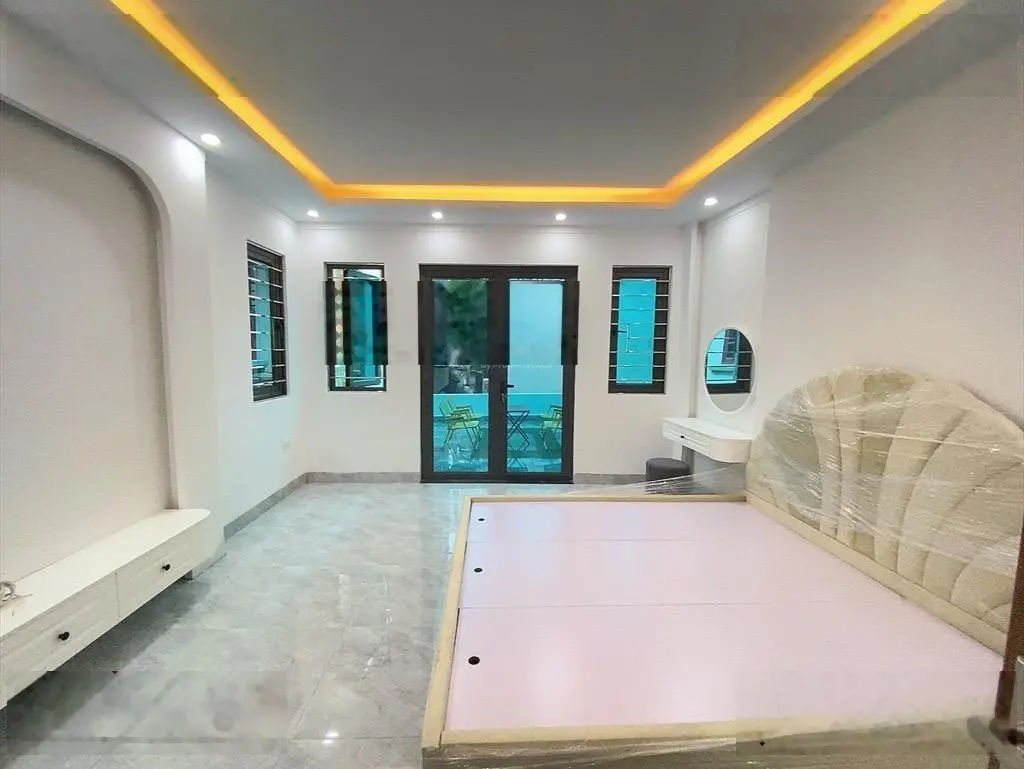 Bán nhà lô góc 5 tầng * 51m2, ngõ 2 Quang Trung, Hà Đông - ô tô đỗ cửa, thang máy nhập khẩu