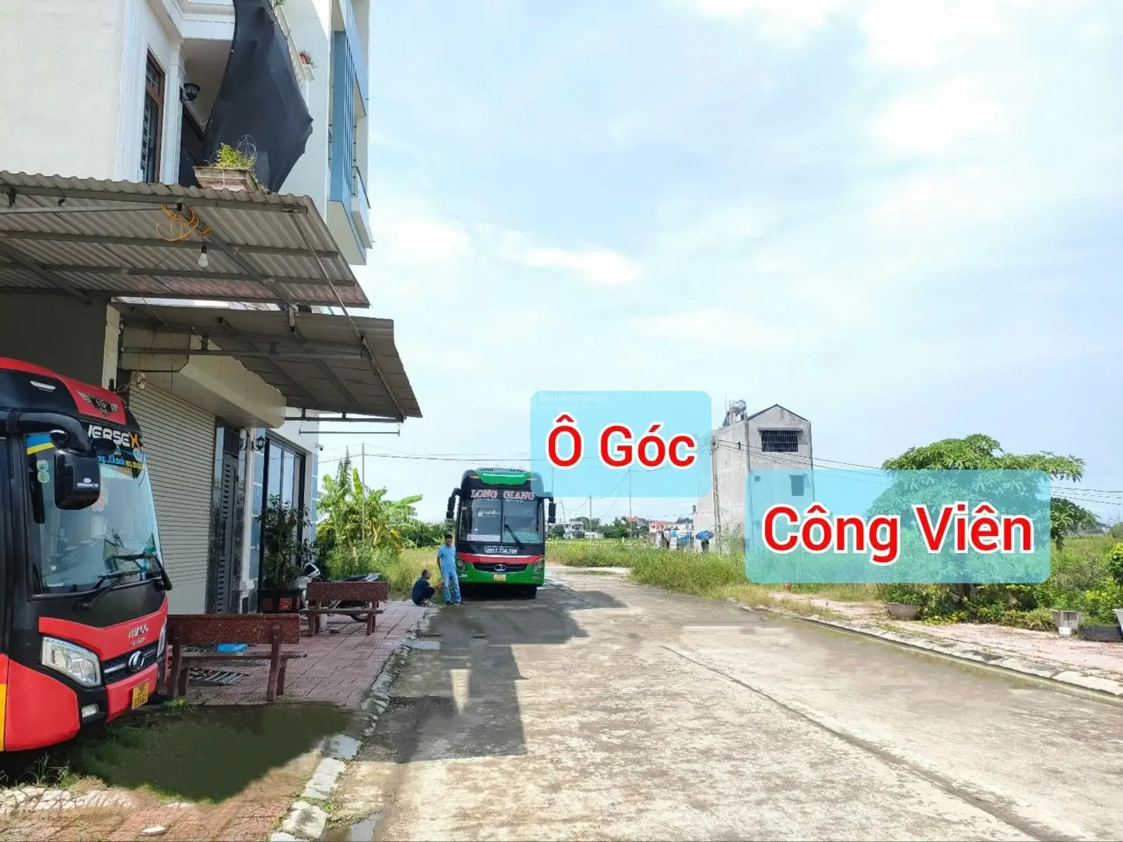 Lô góc Đông Nam View công viên sát chợ Thanh Vân giá 2.4x tỷ