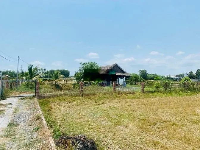 Bán gấp MT Lê Hồng Phong Nhơn Trạch,giá rẻ 8,3ty/1700m,thổ cư.GỌI NGAY