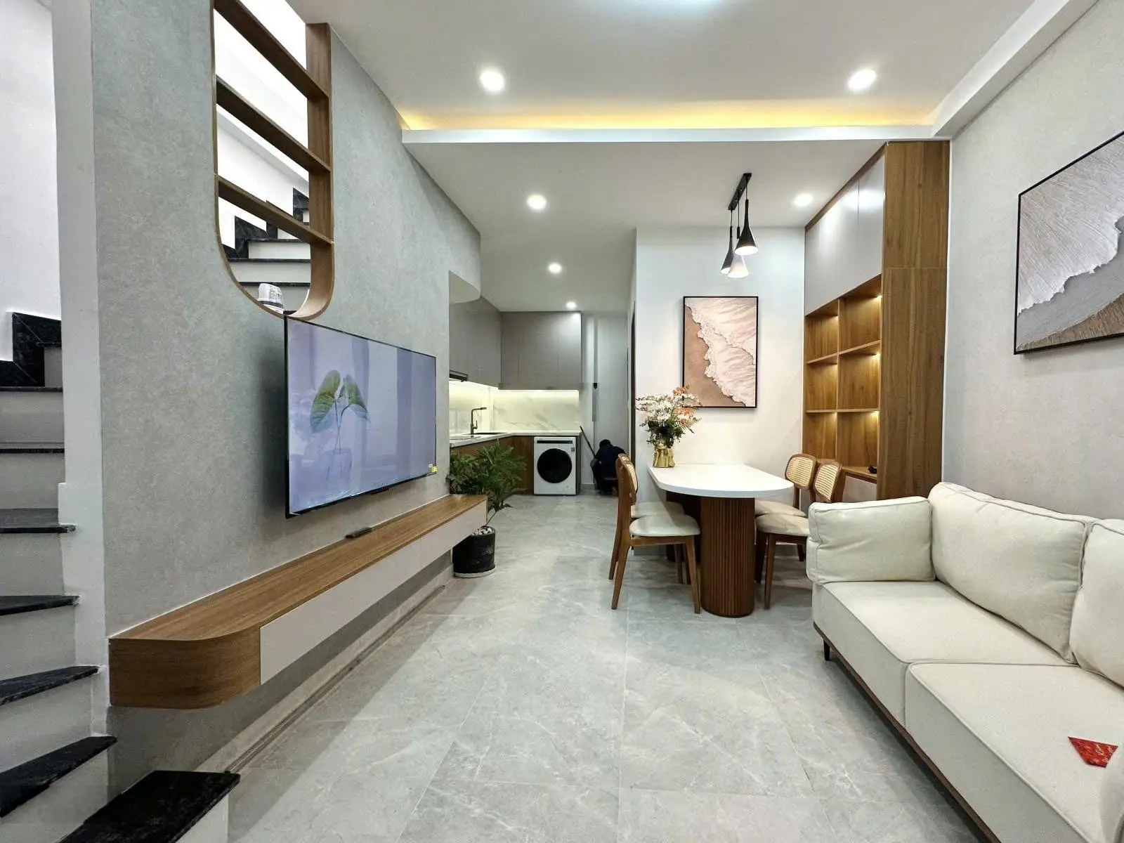 Mini House Bình Thạnh, 35m2 - nhà đẹp 2 tầng, 3PN, full nội thất cao cấp - A4, nở hậu - sổ sạch