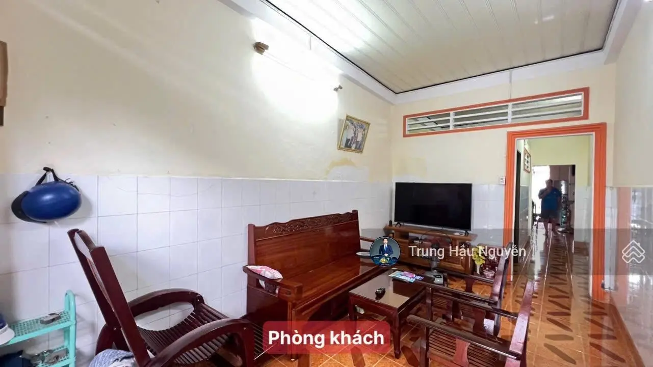 Nhà mặt tiền Lý Thường Kiệt trung tâm Rạch Giá, gần Đền Ông Nguyễn, Lộ 7m5, 2 tầng, 72m2, Sổ Hồng