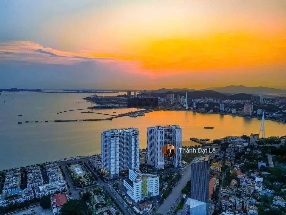 Chính chủ quỹ căn hộ view biển chung cư Saphire S2 Bến Đoan, Tp. Hạ Long giá siêu tốt