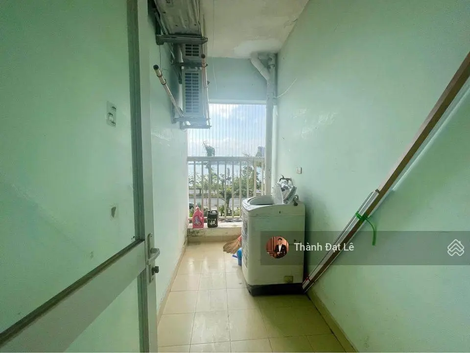 Do chuyển định cư không sử dụng nên cần bán căn hộ 3PN 96m2 view biển trung tâm Bãi Cháy, Hạ Long