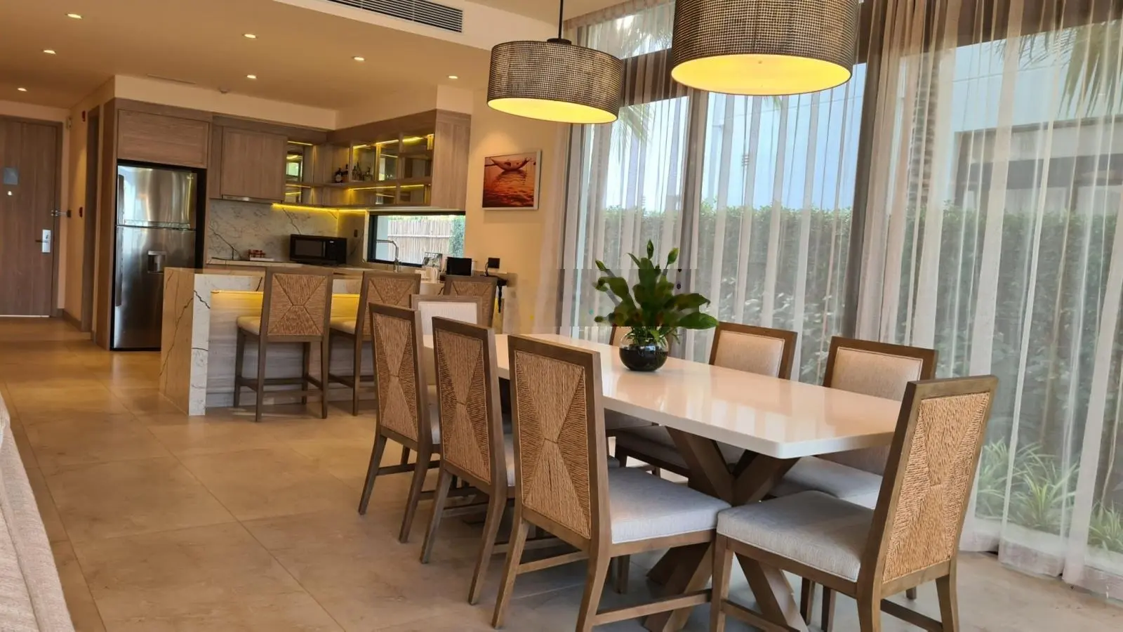 Bán 3PN Villa trực diện biển Melia Ho Tram giá 36 tỷ LH: 0937 688 ***