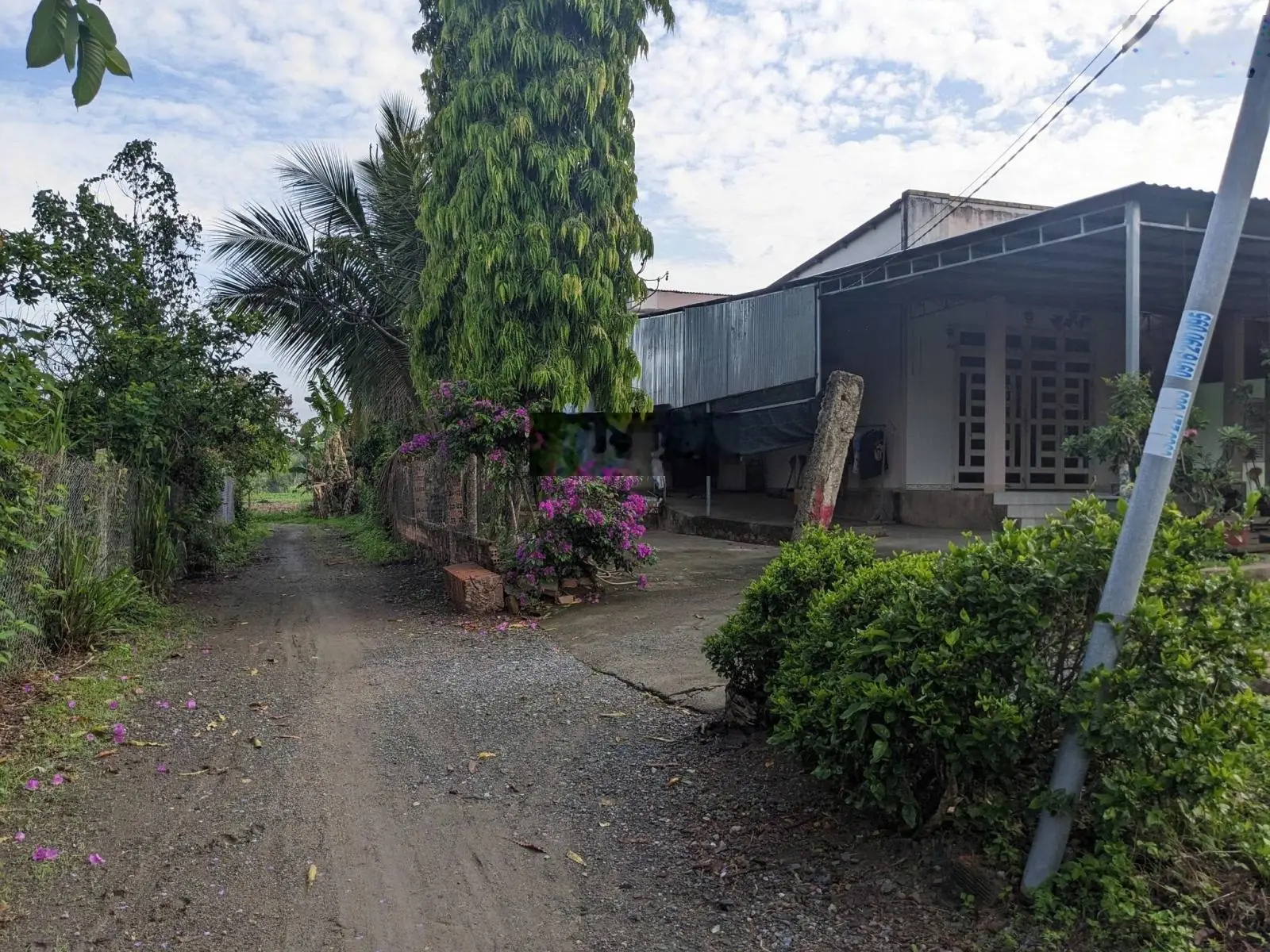 Đất thổ cư gần ngay Sài Gòn cách 90km di chuyển tầm khoảng 2 tiếng quá thuận tiện