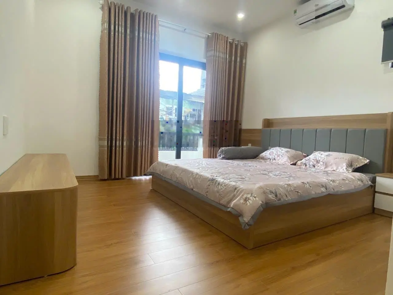 Nhà đẹp như villa, ngay kiệt Ngô Gia Tự sát phố thời trang Lê Duẩn