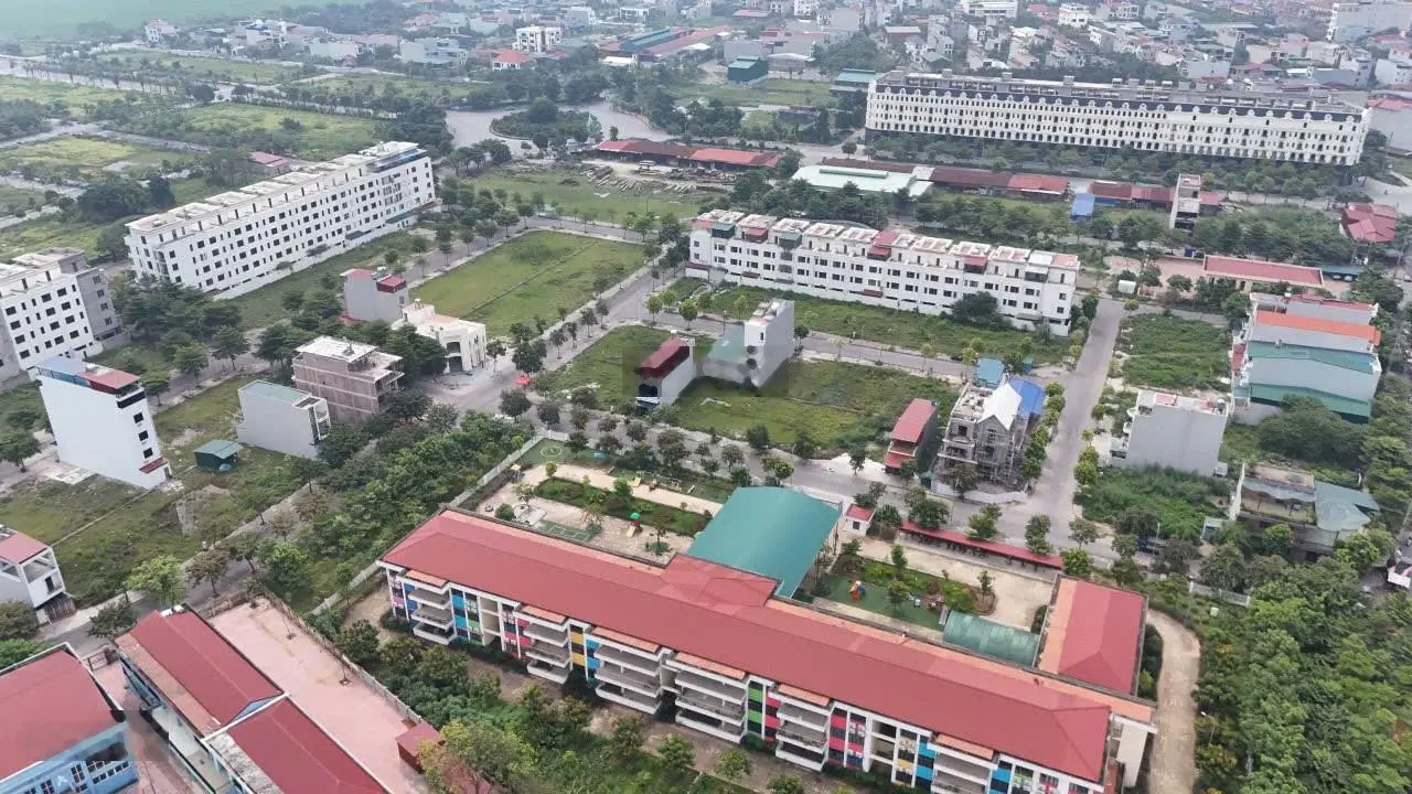 Siêu phẩm Vườn Sen Đồng Kỵ, một lô giá tốt nhất thị trường, view khuôn viên cây xanh và trường học