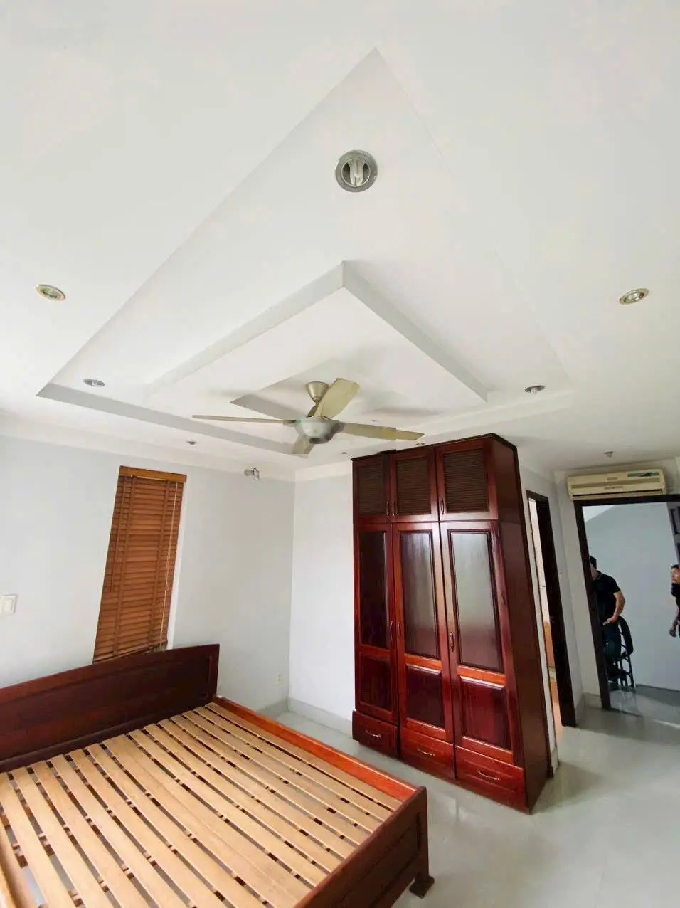 Bán nhà riêng - 3 tầng - 70m2 - mặt tiền hẻm kinh doanh - phường Tân Kiểng, Quận 7, nhỉnh 8 tỷ