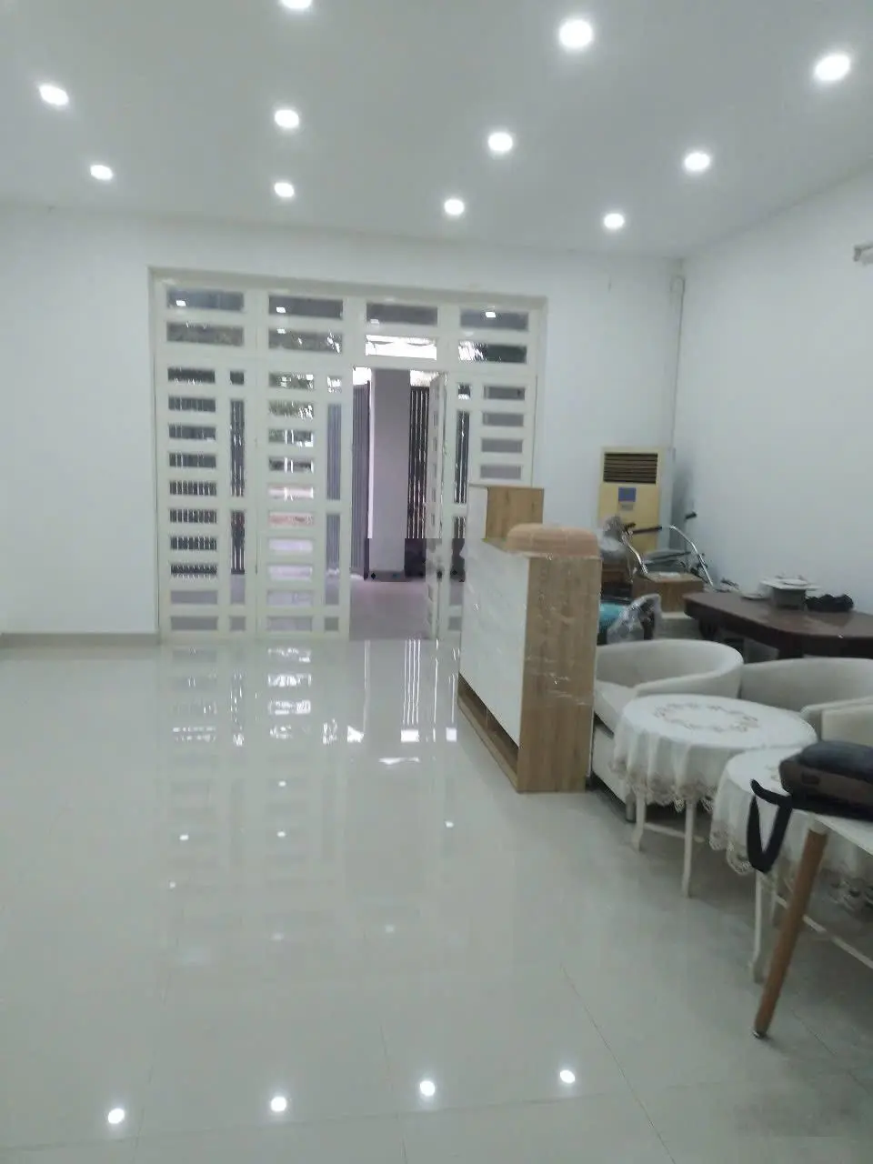 Bán Nhà mặt phố 135m2, đất 3 tầng hoàn công gia 6,95 tỷ, view đẹp tại Tam Đa, Trường Thạnh, Q9, HCM