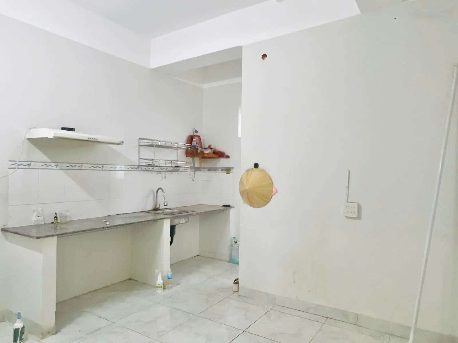 Bán căn hộ 2PN view biển giá 1,08 tỷ trung tâm Phan Thiết, có thể sang tên ngay, LH 0987 880 ***