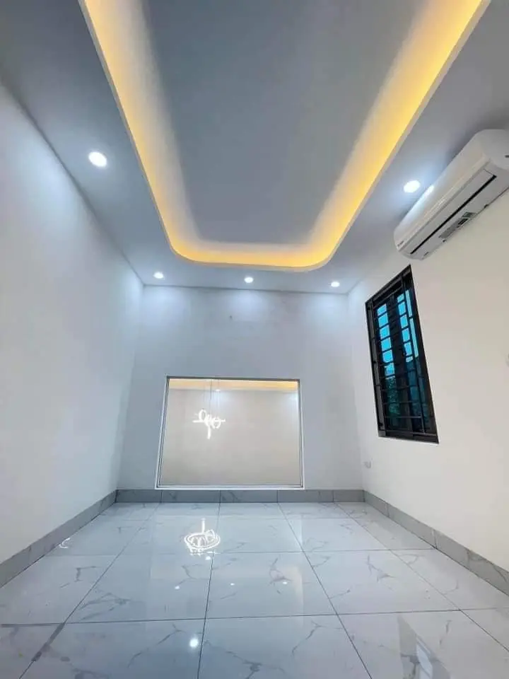 Hiếm! Hơn 3 tỷ căn góc 44m2 x4t, xây mới, full nội thất, gần vành đai 4, Song Phương, Hoài Đức.