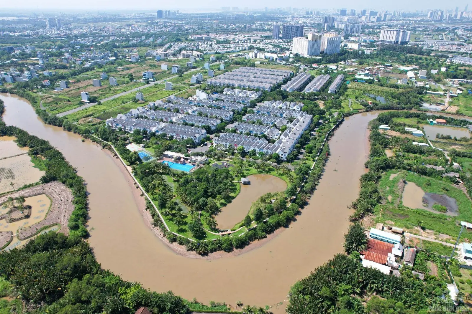 Bán nhà KDC Compoud Park Riverside.Giá thật không đăng ảo - Sổ Hồng Riêng