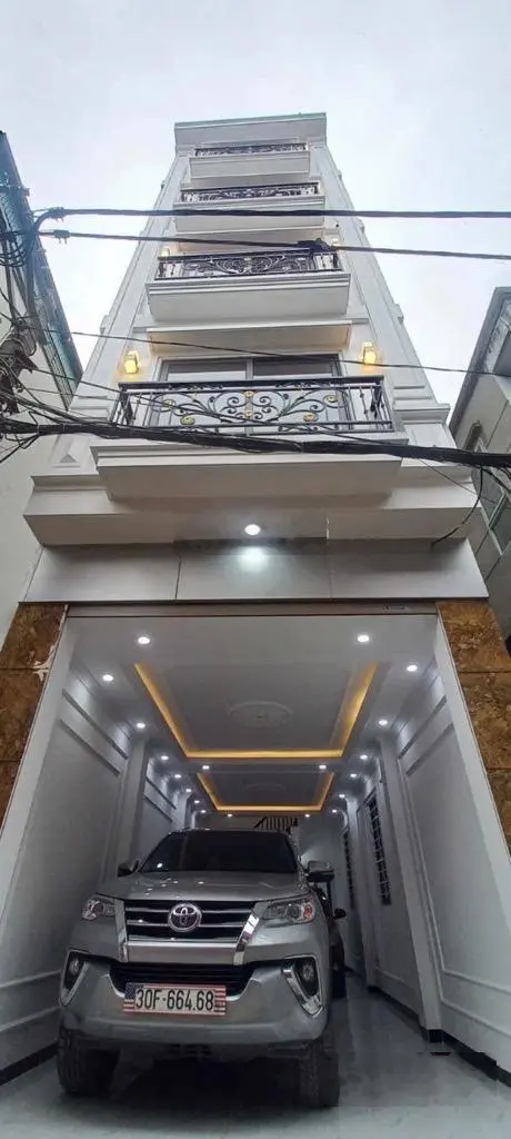 Bán nhà Ngọc Hồi 6,72 tỷ, 5 PN, 5 WC, 5 tầng, DT 43.4m2