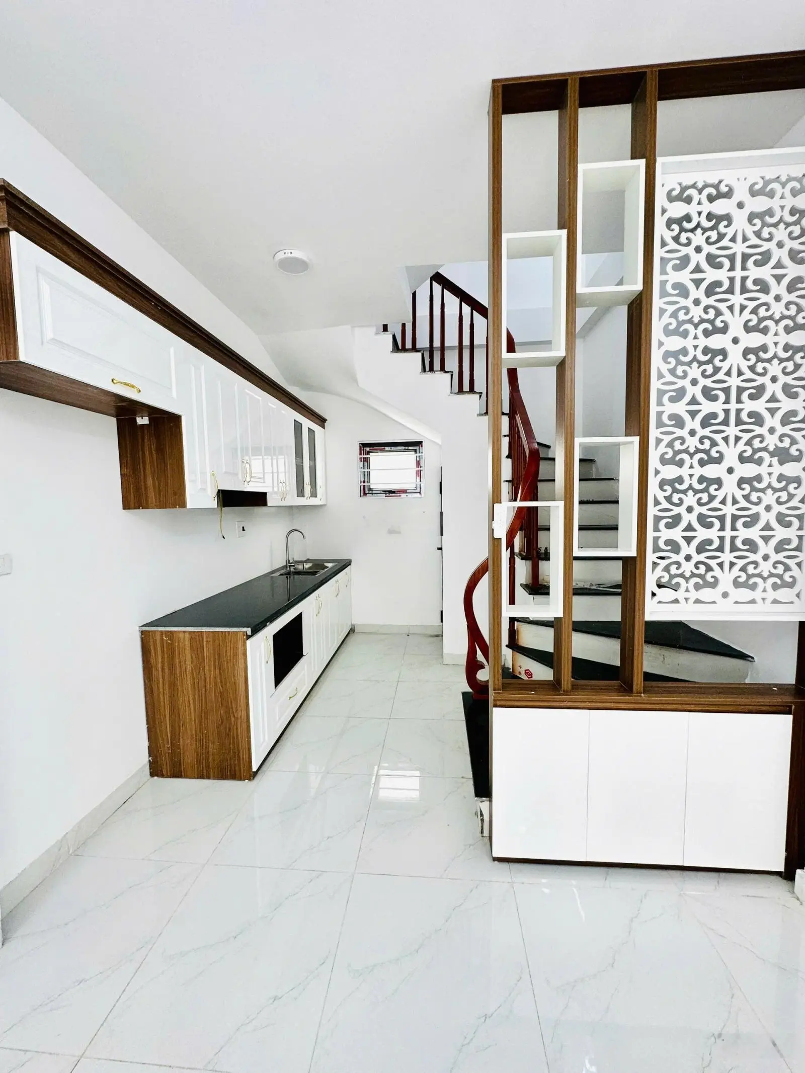 Bán nhà riêng tại Âu Cơ, Nhật Tân, Tây Hồ, Hà Nội giá 6,2 tỷ, 30,8m2, view đẹp