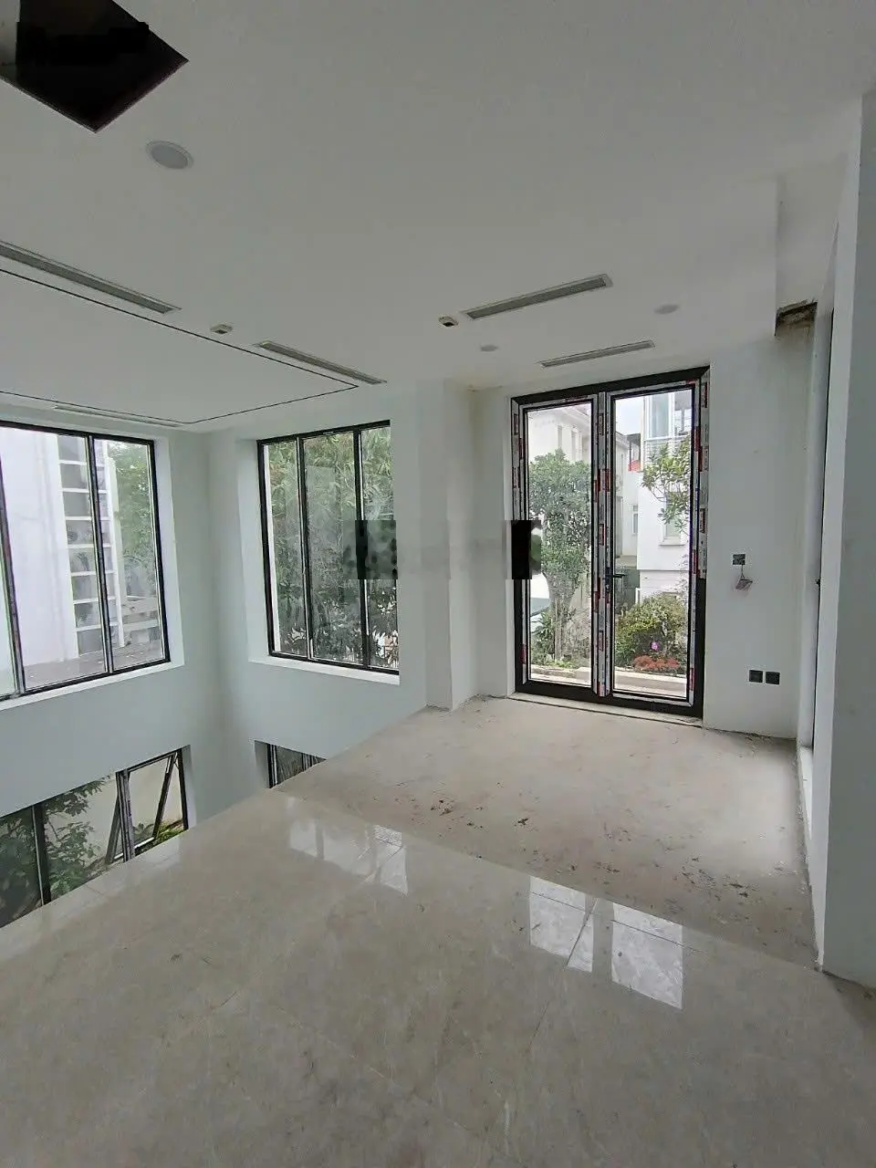 Bán biệt thự tại Mailand Hanoi City, giá cực chất 195 triệu/m2, 210m2, 4PN, 3WC