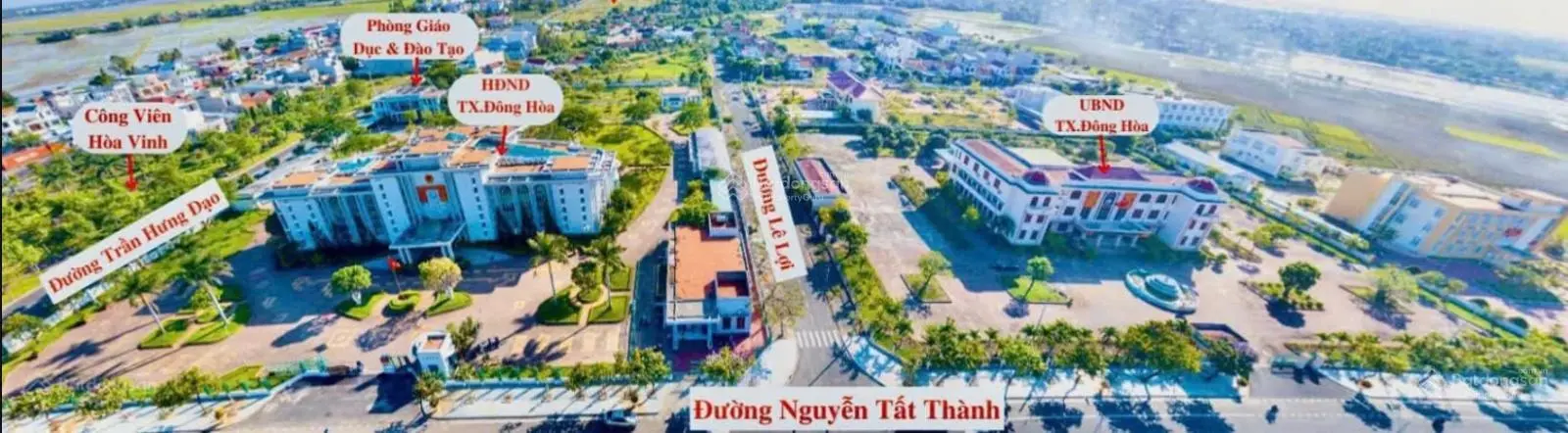 CHÍNH CHỦ BÁN ĐẤT HƯỚNG ĐÔNG NAM, VUÔNG VẮN, HƠN 130m2, 2 mặt đường bê tông, chiều ngang gần 6m