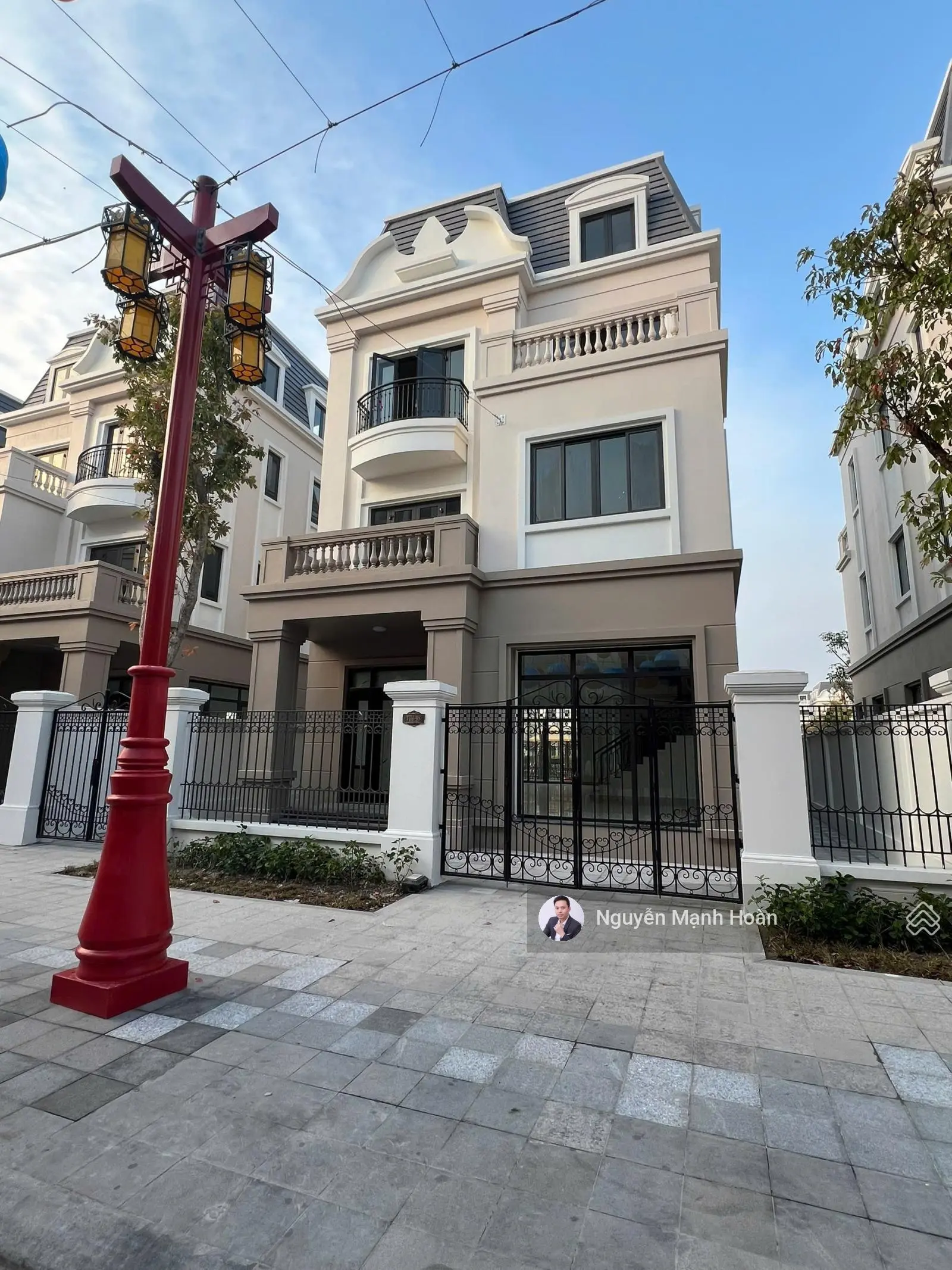 Suất ngoại giao Biệt thự đơn lập Vinhomes Golden Avenue 225m2 full giá chỉ 13,x tỷ, nhận nhà luôn