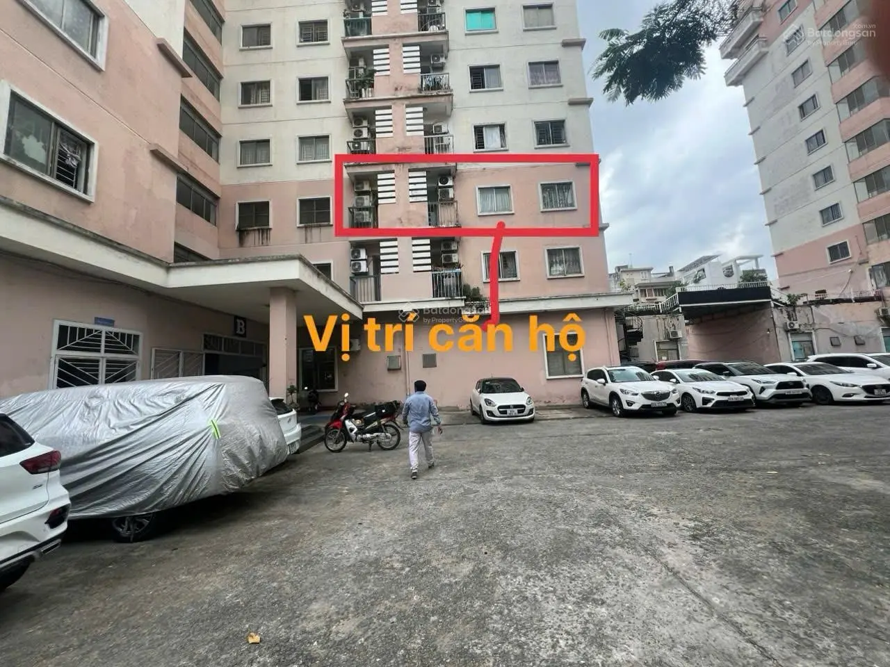 Tôi chính chủ cần bán gấp căn hộ 68m2 2 phòng ngủ giá 1,390 tỷ. Đang cho thuê 7 triệu