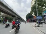 Nguyễn trãi - thanh xuân -200m2 , 6 tầng , mt 8m thoáng - kinh doanh đỉnh- dòng tiền khủng.