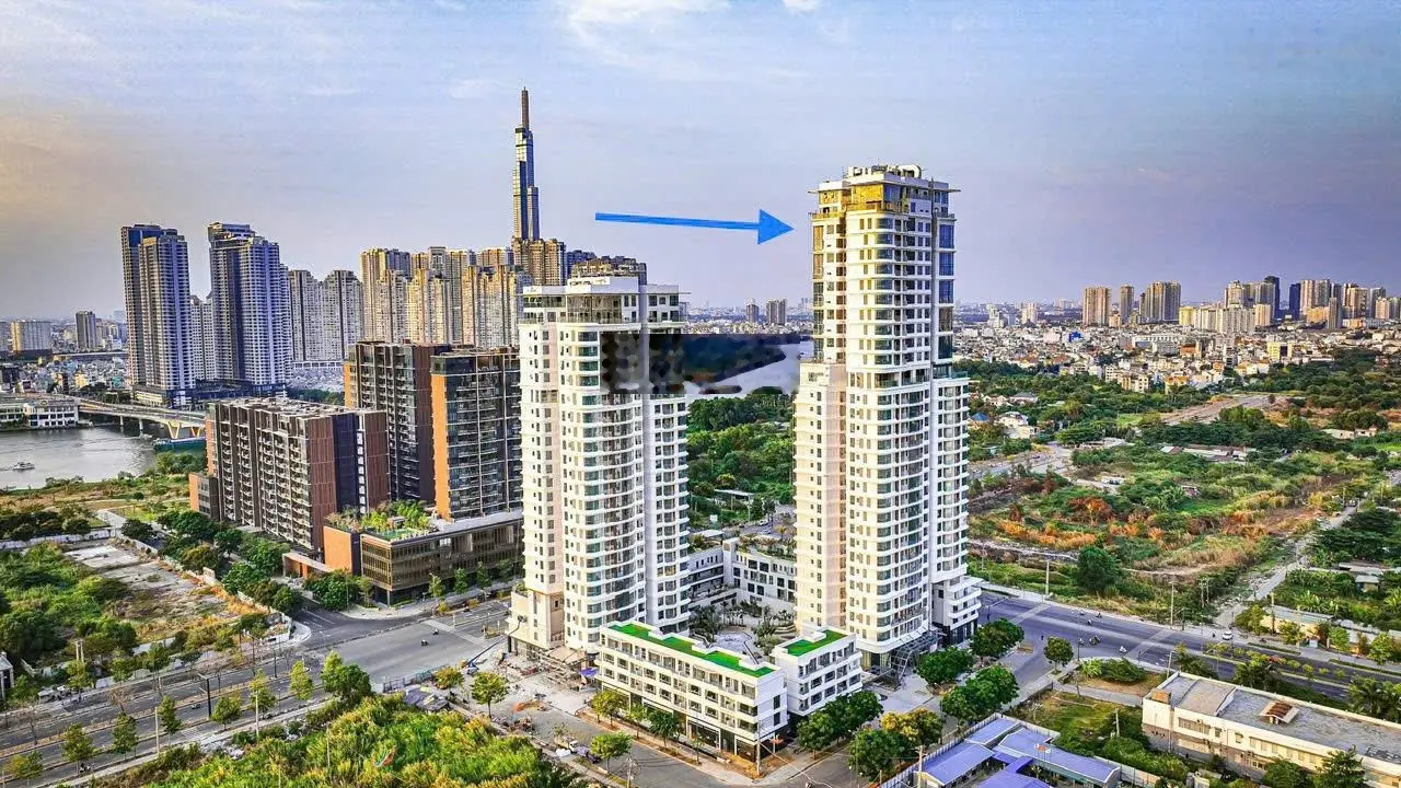 Hùng Nguyễn: Bán căn duplex tầng cao bao trọn view thành phố 183m2 thông tầng giá chỉ 52 tỷ