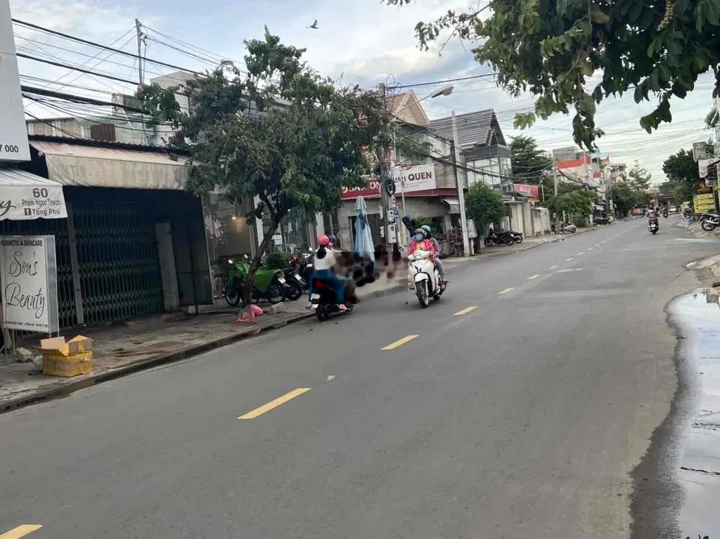 CẦN BÁN NHÀ MỚI ĐẸP MTKD ĐƯỜNG PHẠM NGỌC THẠCH TRUNG TÂM TP PHAN THIÊT