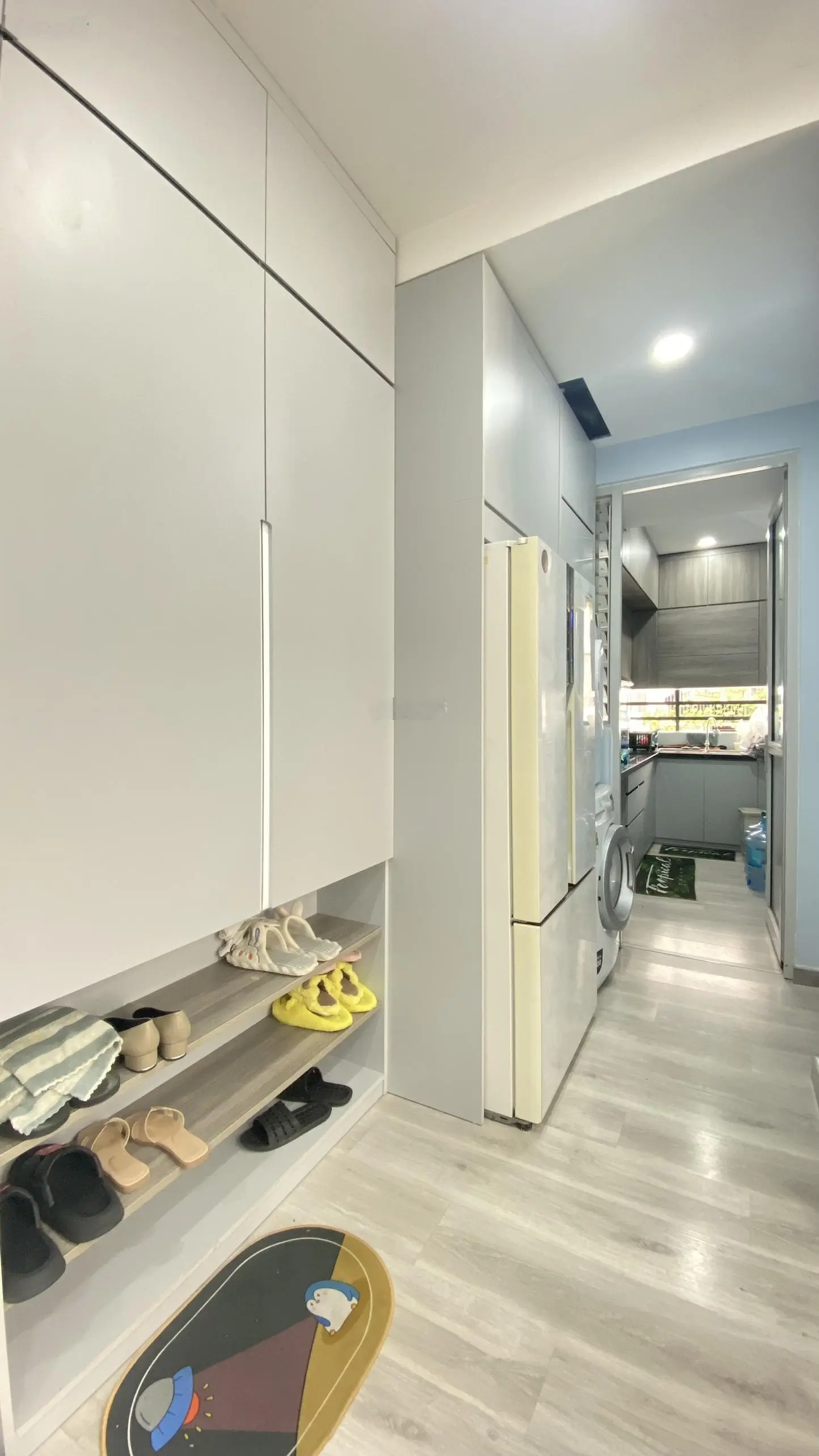 Chính chủ bán chung cư Ruby, 84m2 3PN + 2WC, full nội thất, giá 3.4Tỷ (Đã có sổ)