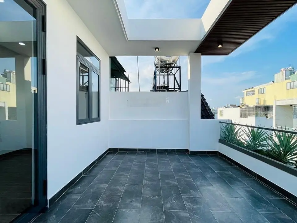 Cần bán nhà đang cho thuê 20 triệu/tháng phạm ngọc thạch, q. 3, giá 4,95 tỷ/80m2, 1 trệt 2 lầu, 4pn