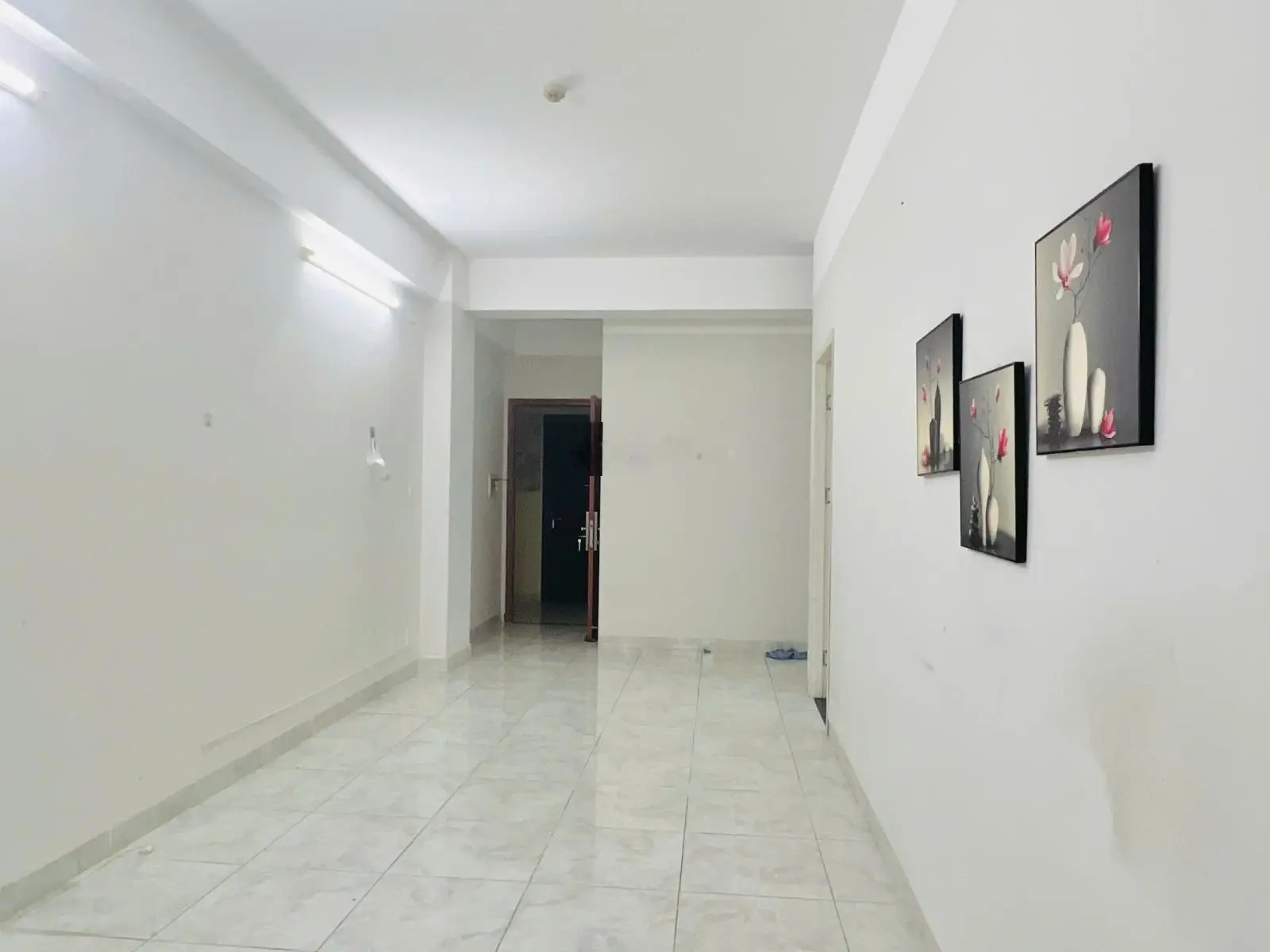 Bán căn hộ 2PN view biển giá 1,08 tỷ trung tâm Phan Thiết, có thể sang tên ngay, LH 0987 880 ***