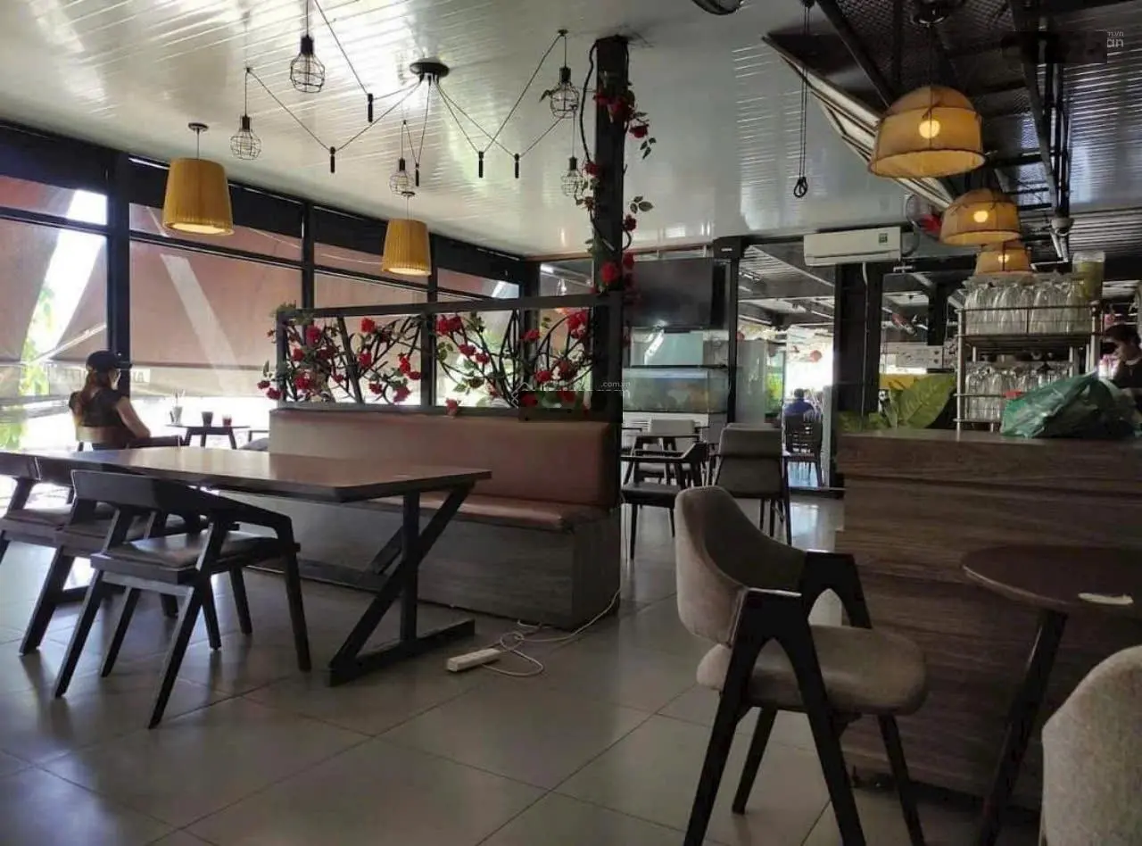 Ngộp bán giá sốc, bán quán cafe góc 2 mặt tiền đường lớn P. An Bình. 8,5x25m. Giá chỉ 11 tỷ TL chủ