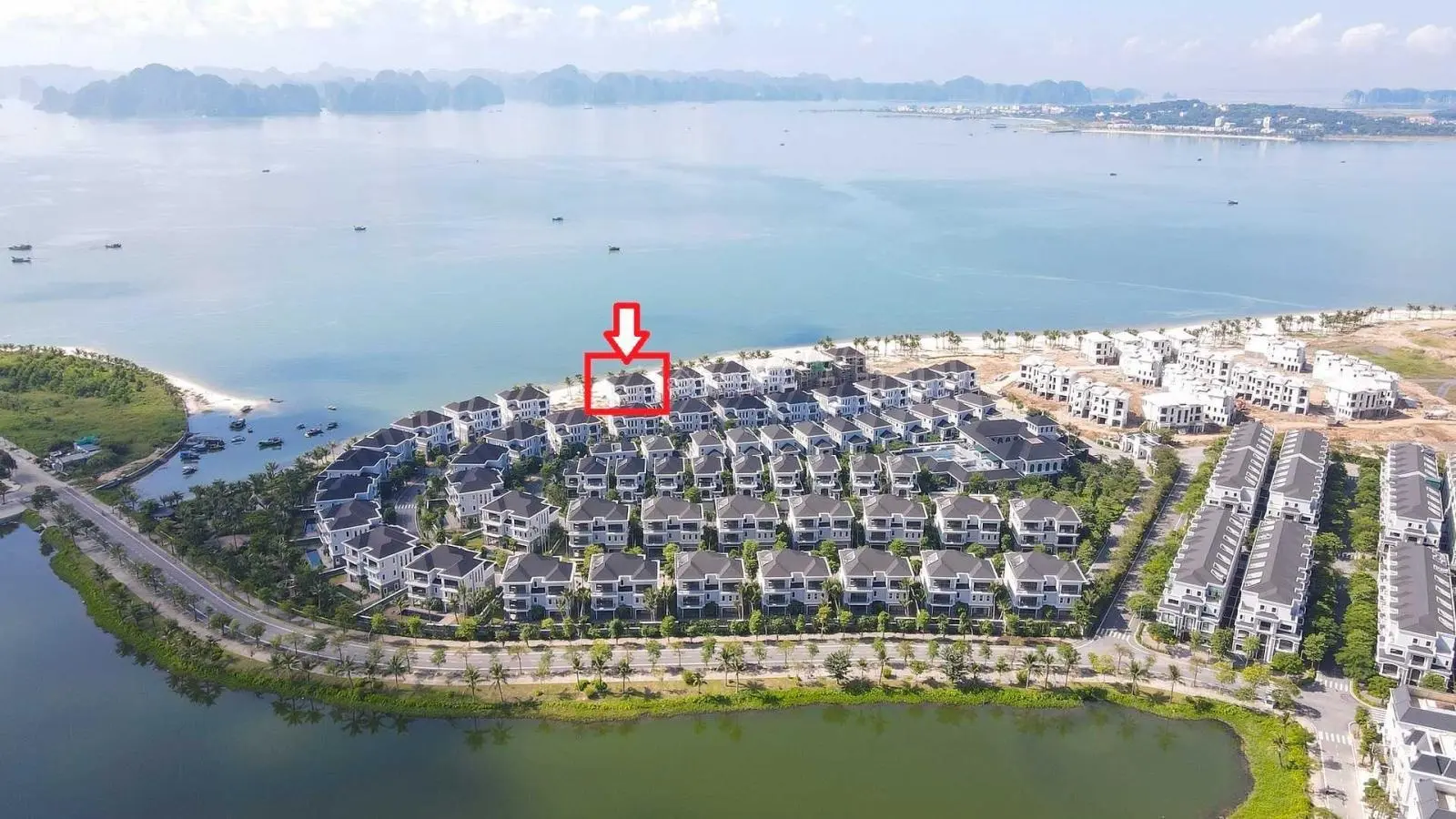 Duy nhất 1 căn trực diện mặt biển - Grand Bay Hạ Long - 683m2 đất - tổng CK tới 20%