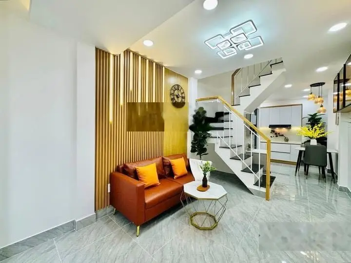 Siêu phẩm nhà đẹp! Bán căn 1 trệt 2 lầu đường Lê Hồng Phong, P2, Quận 10, DT: 48m2 sổ riêng