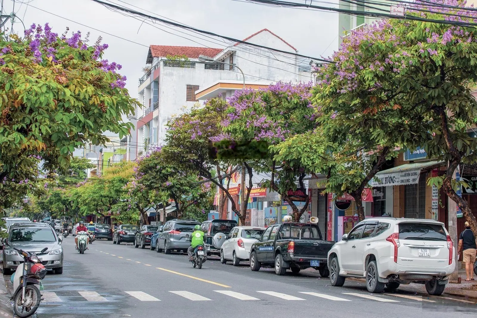 Cần bán nhà mặt tiền Lê Đình Dương, Đà Nẵng