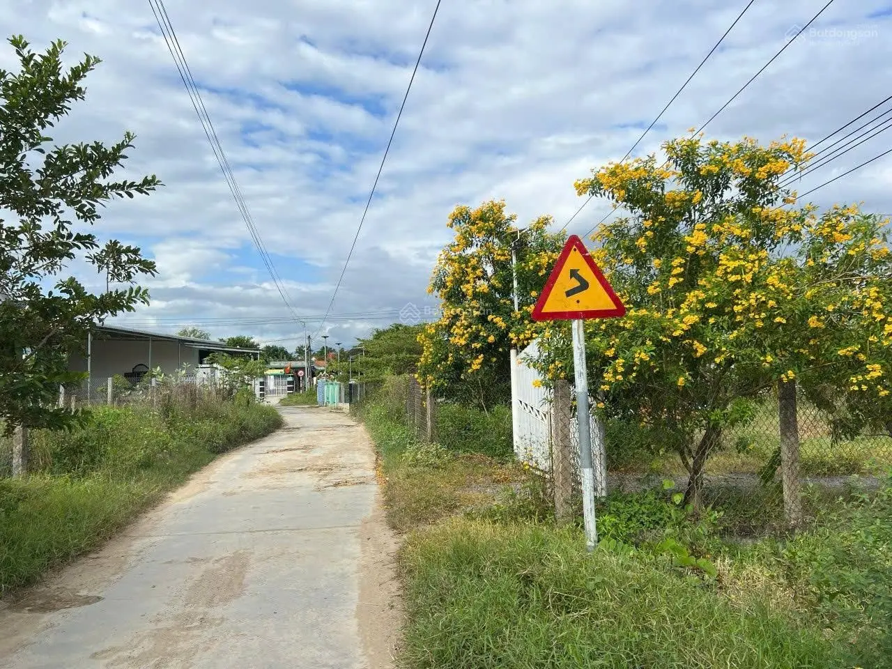 Mặt tiền liên xã Ninh Xuân - Ninh Hòa