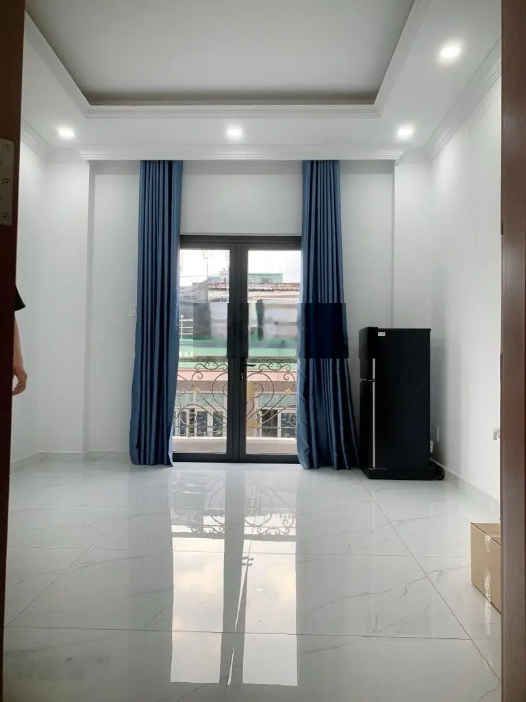 Bán nhà MTĐ Lạc Long Quân, Phường 5, Quận 11. DT = 120m2. Giá chỉ: 50 tỷ(TL)