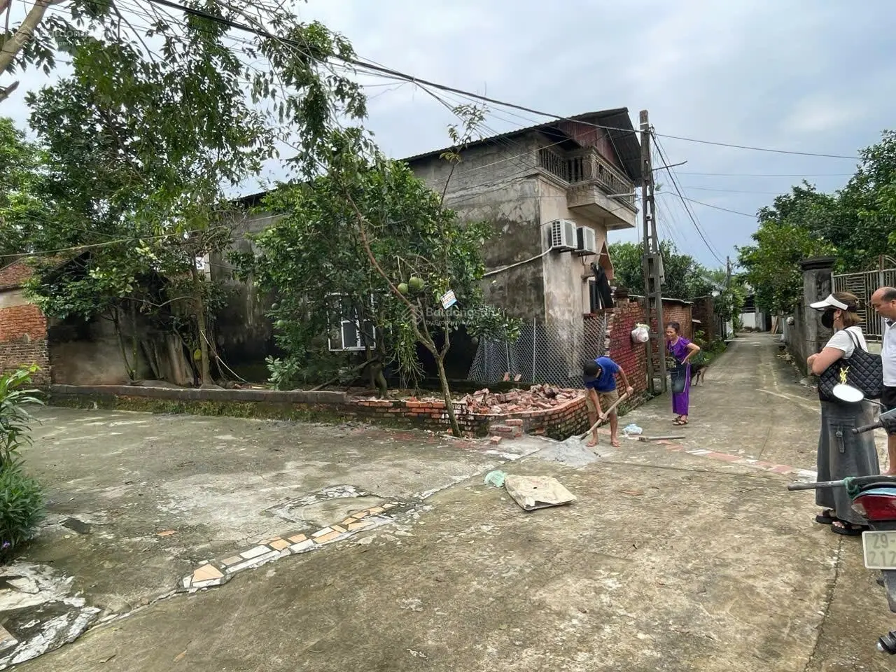 43m lô góc hai mặt thoáng, sát quốc lộ 6 , gần khu công nghiệp phú nghĩa , chương mỹ , hà nội