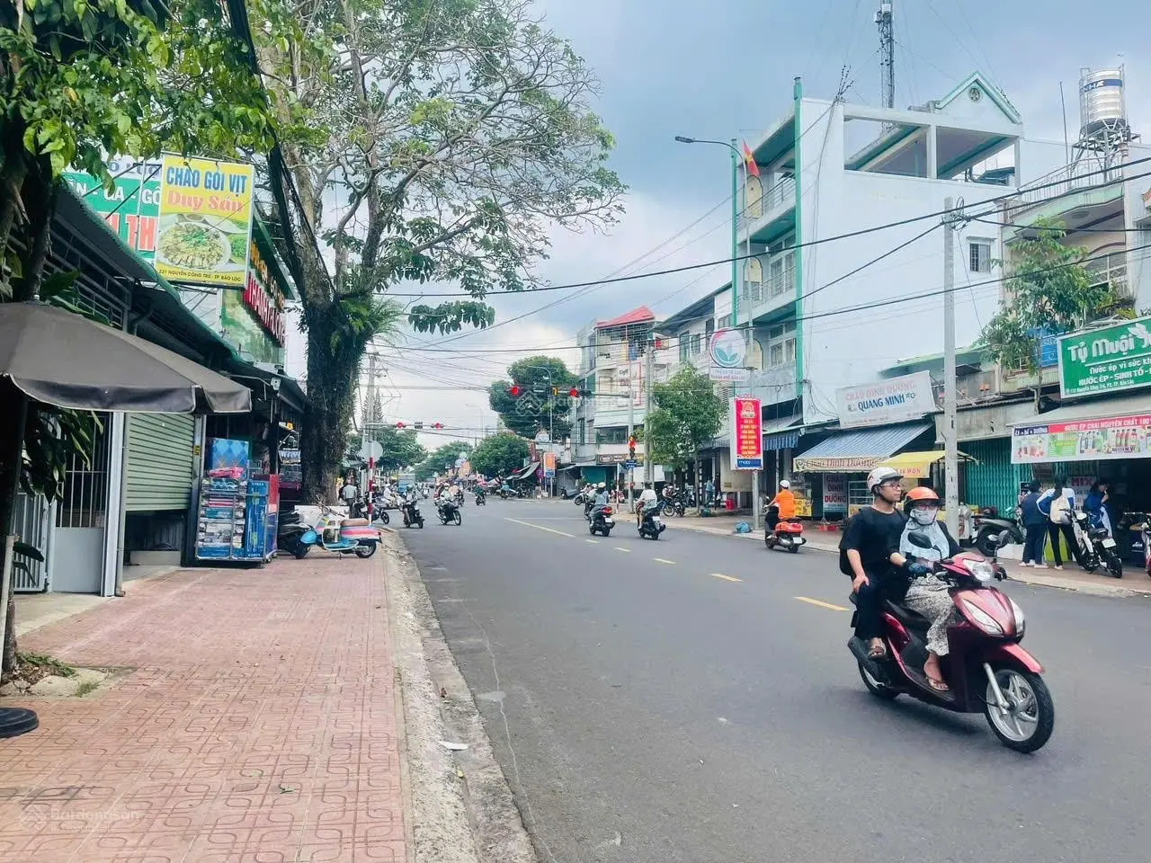 Ngộp ngân hàng bán gấp lô đất 367,7m2 mặt tiền đường Nguyễn Công Trứ Phường 2 Tp Bảo Lộc