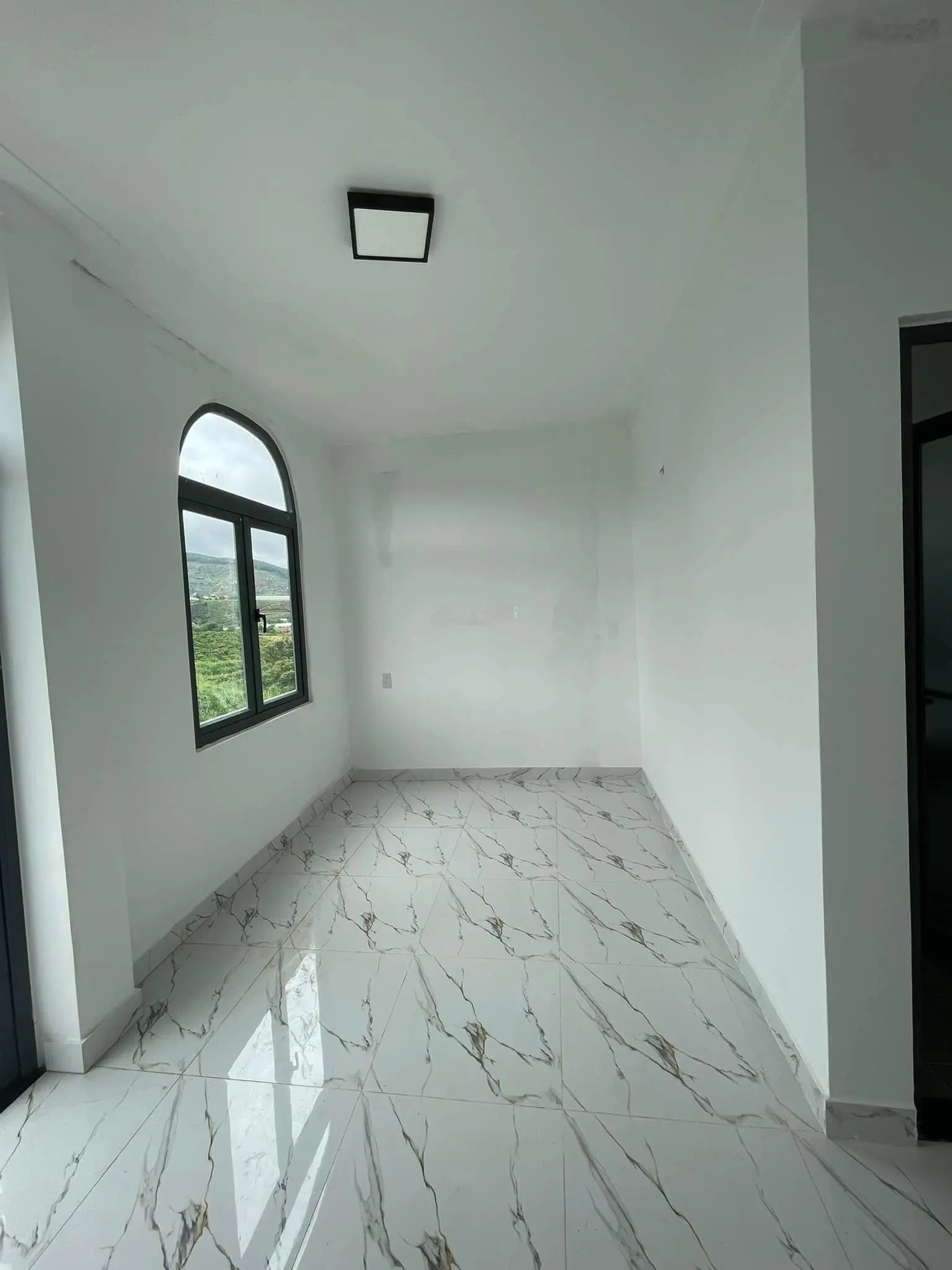 Bán gấp biệt thự tuyệt đẹp 500m2, 4PN, 3WC tại Xã Mê Linh, Lâm Hà, Lâm Đồng giá siêu hời 4,9 tỷ