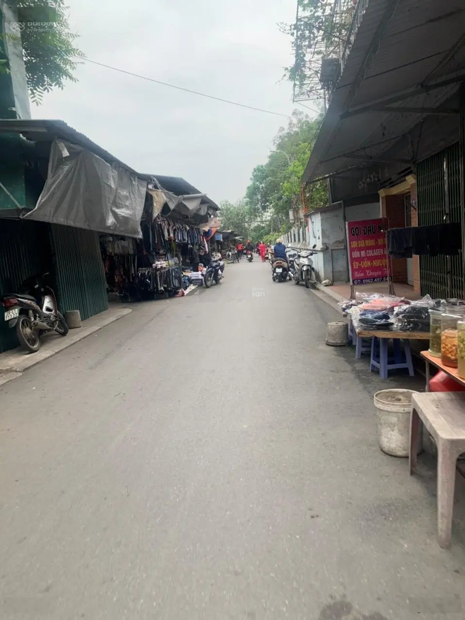 Yên Viên, Gia Lâm: Gần trạm y tế - ngõ vừa ô tô - sẵn nhà C4 - gần chợ - gần đường lớn Hà Huy Tập