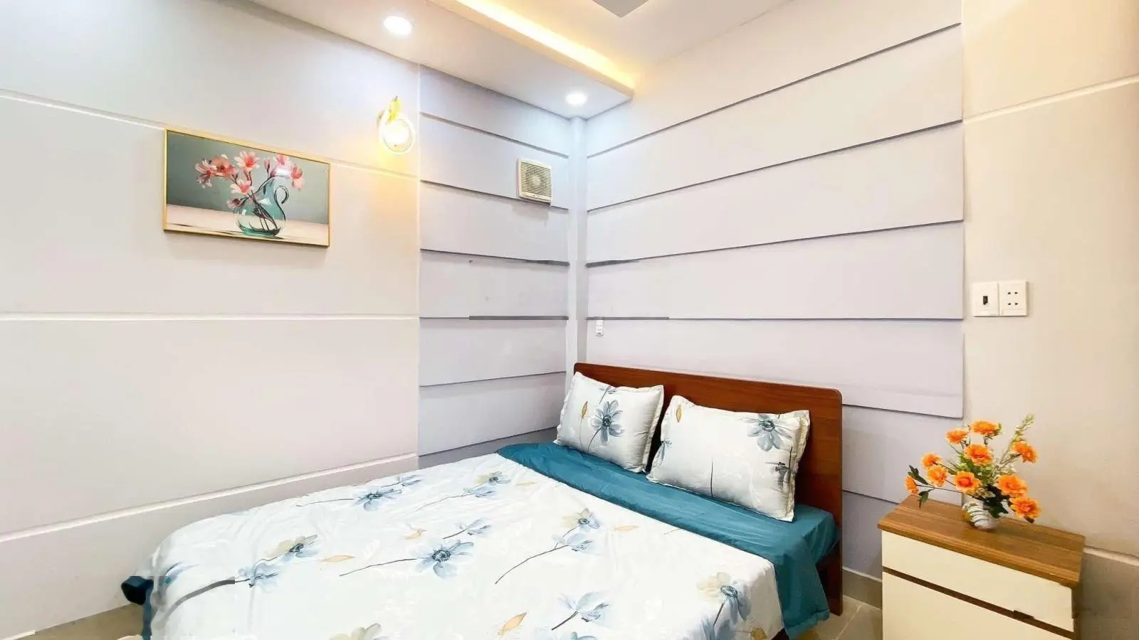 Cần bán gấp nhà đẹp đường Nguyễn Thiện Thuật, Quận 3 - 46m2 SHR bao sang tên