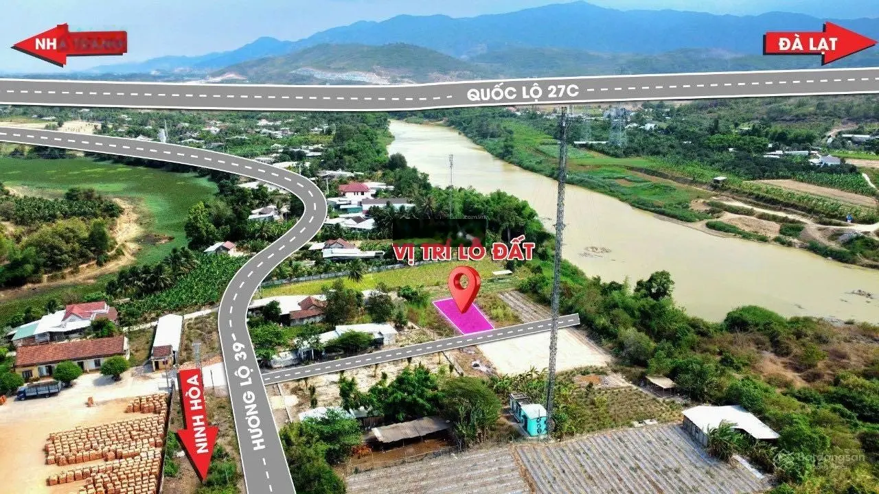 Cần tiền bán gấp lô đất Diên Lâm. DT 229m2 ngang 8,6m full thổ, nở hậu đường ô tô quay đầu